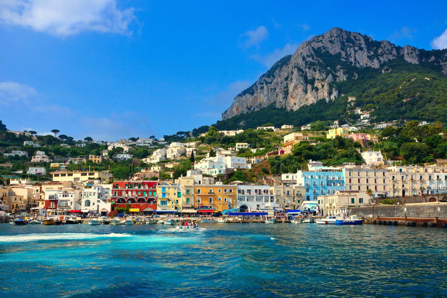Marina Grande porto, Cosa vedere a Capri